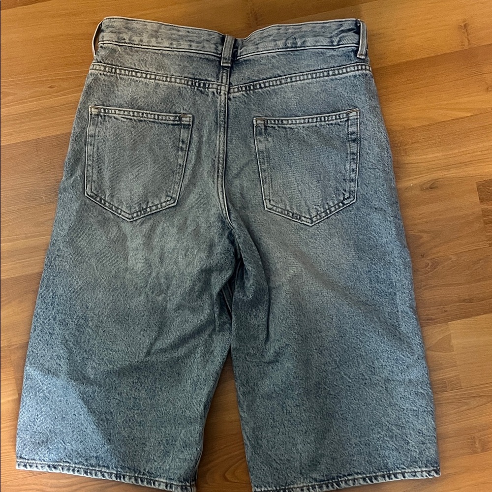 Zara Women's Blue Jean Shorts - Picture 3 of 3